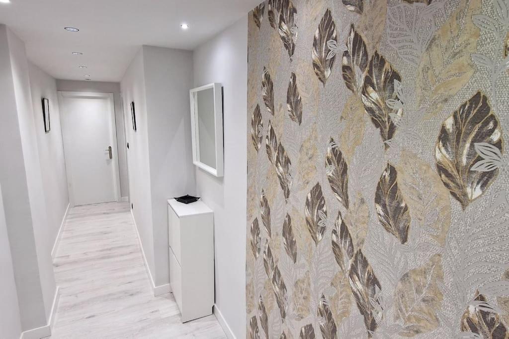 Apartamento Rinconcito De Frey - Renovado En El Centro De - Vut-3162-as Gijón